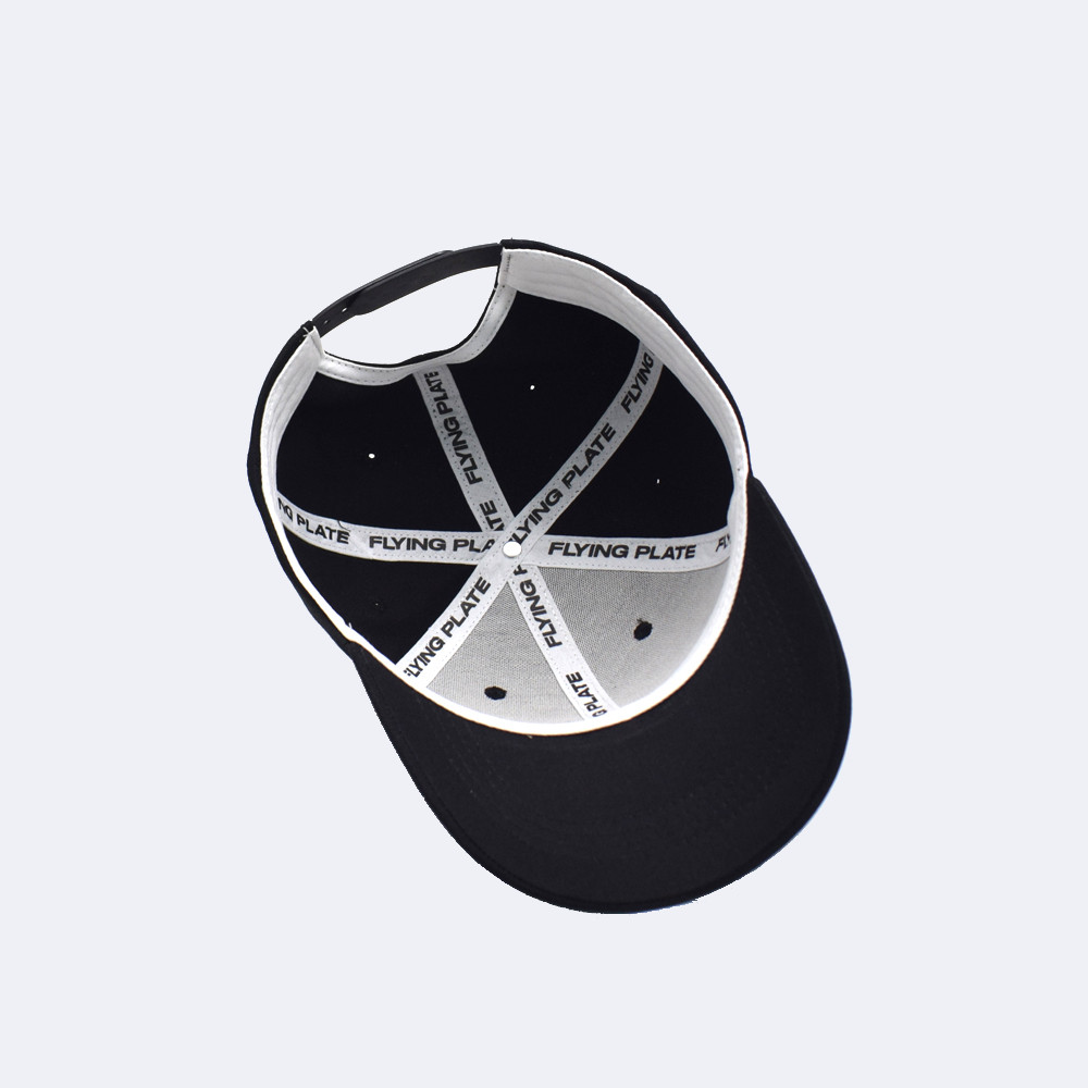 flying-plate-baseball-kappe-schwarz-weiss-unten Flying Plate Baseball Kappe schwarz weiss unten
